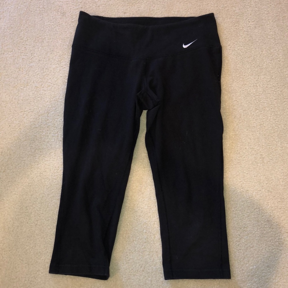 Half calf Nike women’s dri-fit running pants